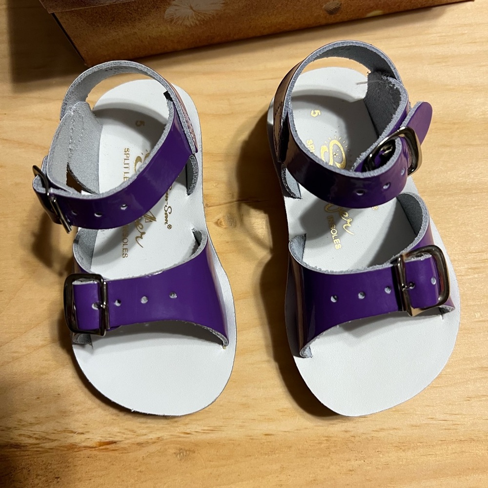 Sun sand salt water sandals